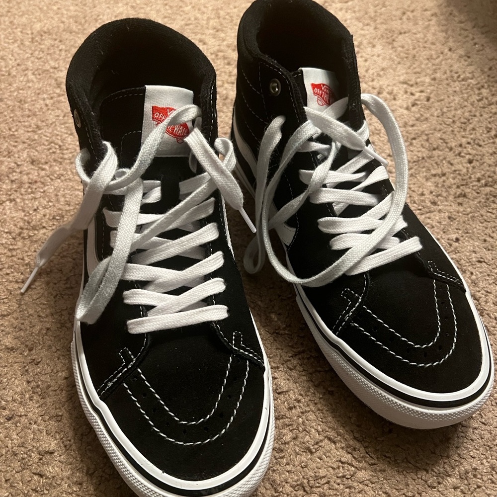 Vans Sk8-Hi Hi trainers: 8.5m/10w WIDE